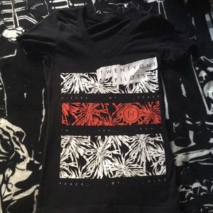 Twenty one pilots “ride” v-neck